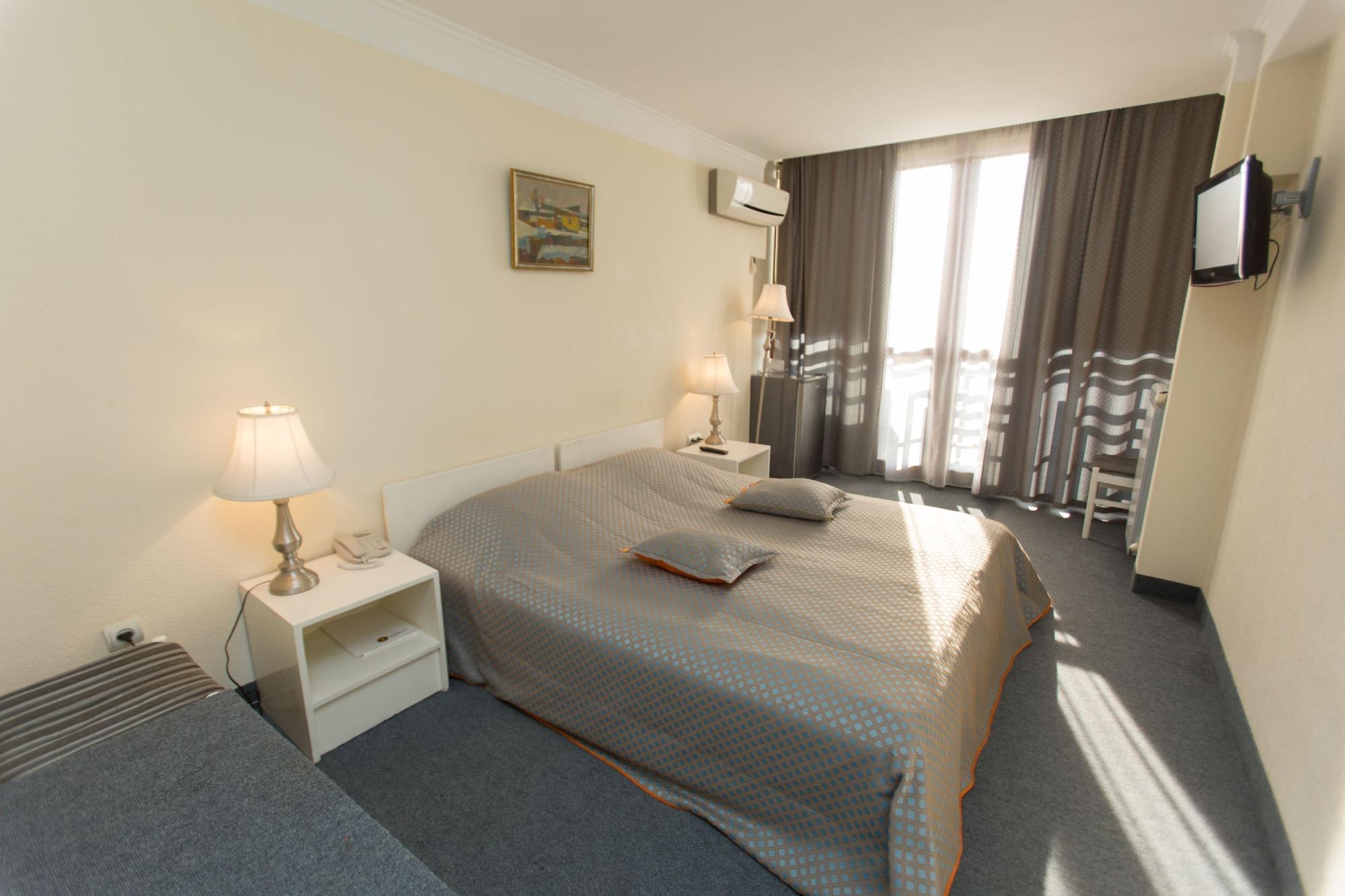 יירבאן Shirak Hotel מראה חיצוני תמונה