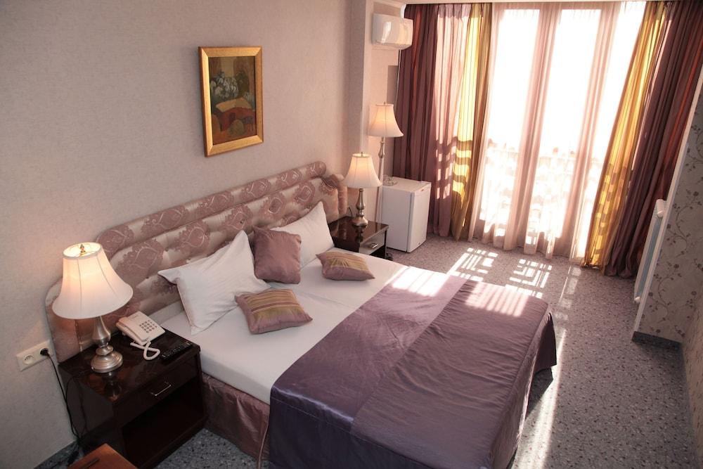יירבאן Shirak Hotel מראה חיצוני תמונה