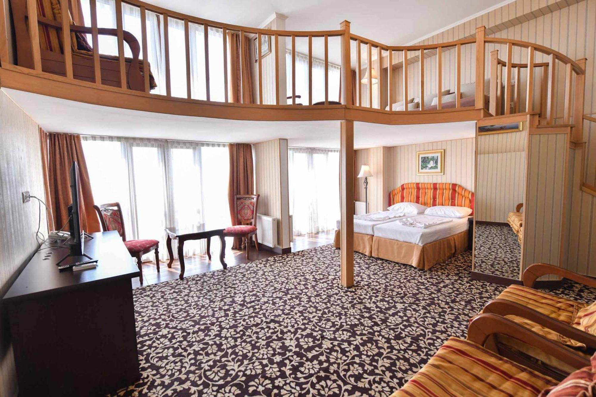 יירבאן Shirak Hotel מראה חיצוני תמונה