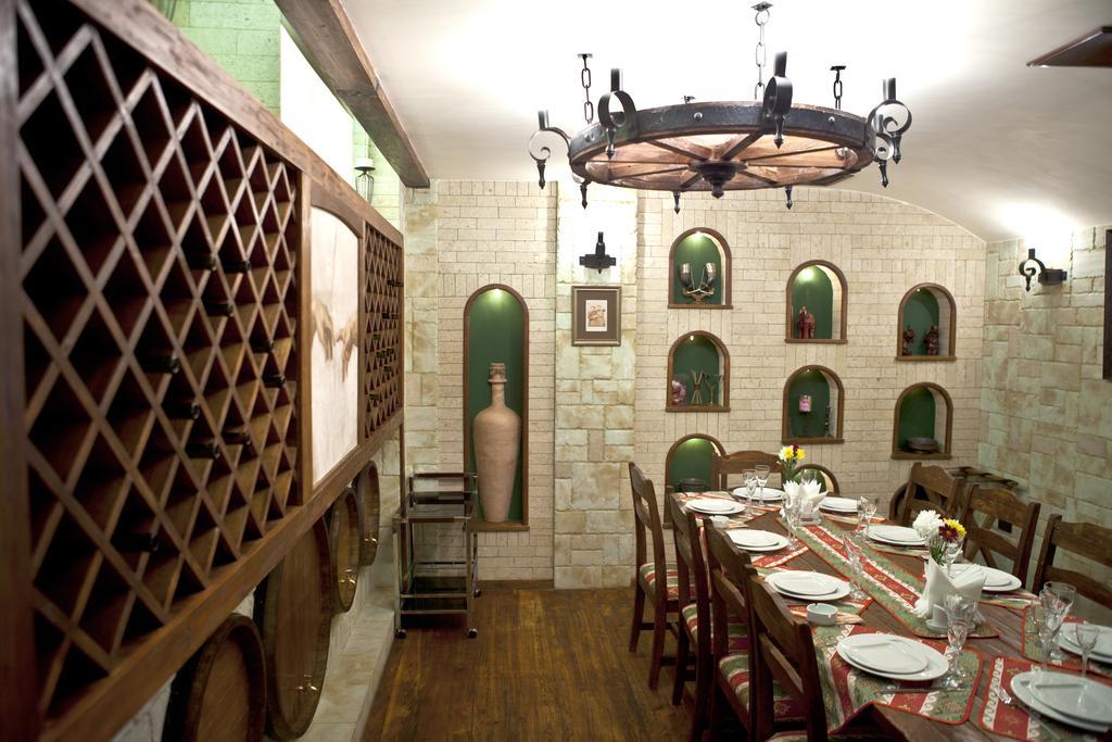 יירבאן Shirak Hotel מראה חיצוני תמונה