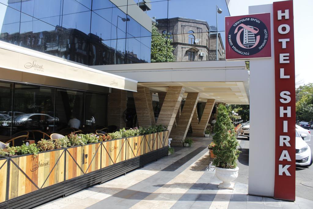 יירבאן Shirak Hotel מראה חיצוני תמונה
