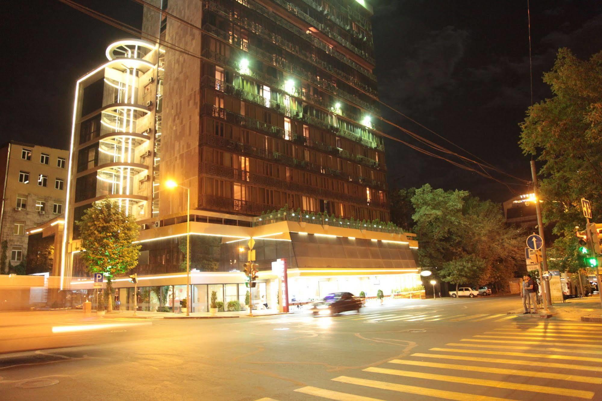 יירבאן Shirak Hotel מראה חיצוני תמונה